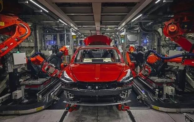 特斯拉突然宣布，汽車行業(yè)巨震！