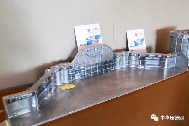 廣東鴻特?cái)y蓄電池前后側(cè)板結(jié)構(gòu)件及NDE電機(jī)外殼壓鑄件亮相采購會(huì)！